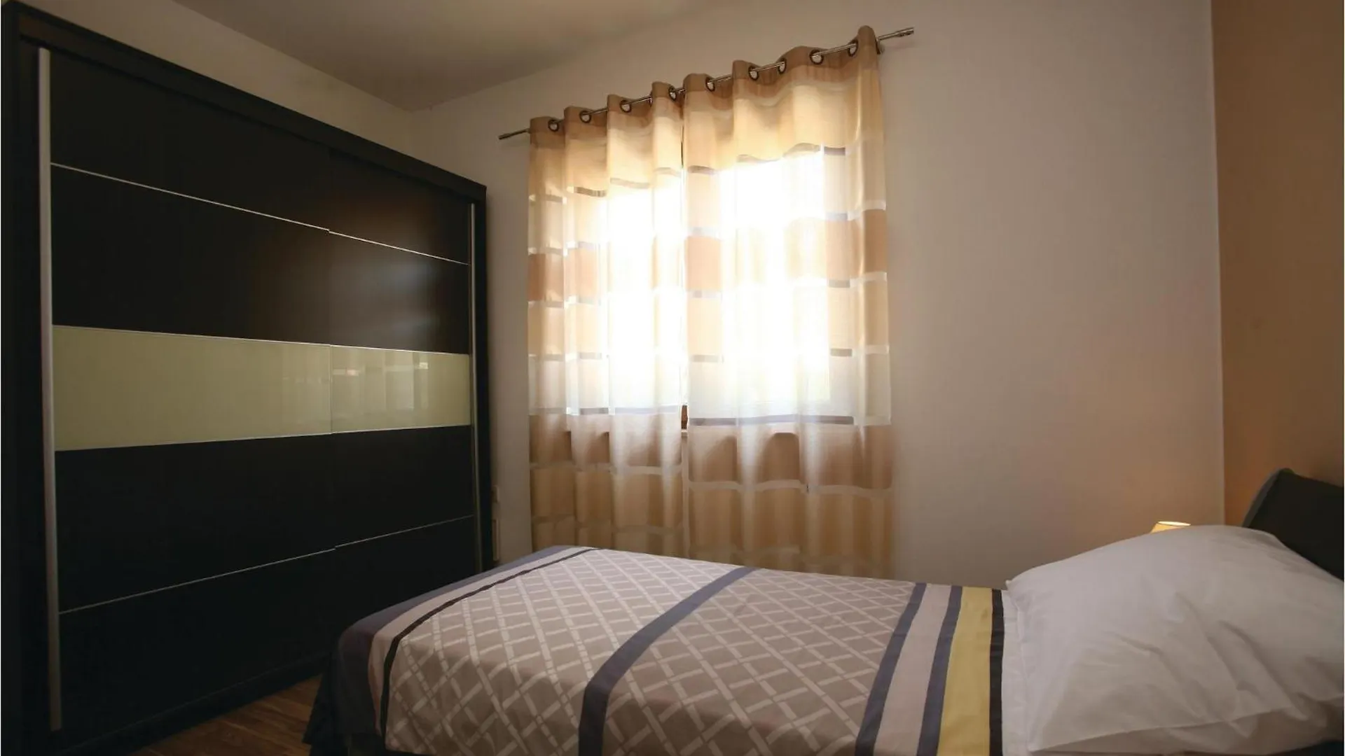 Holiday home 3 Bedroom Nice Home In Liznjan Croatia