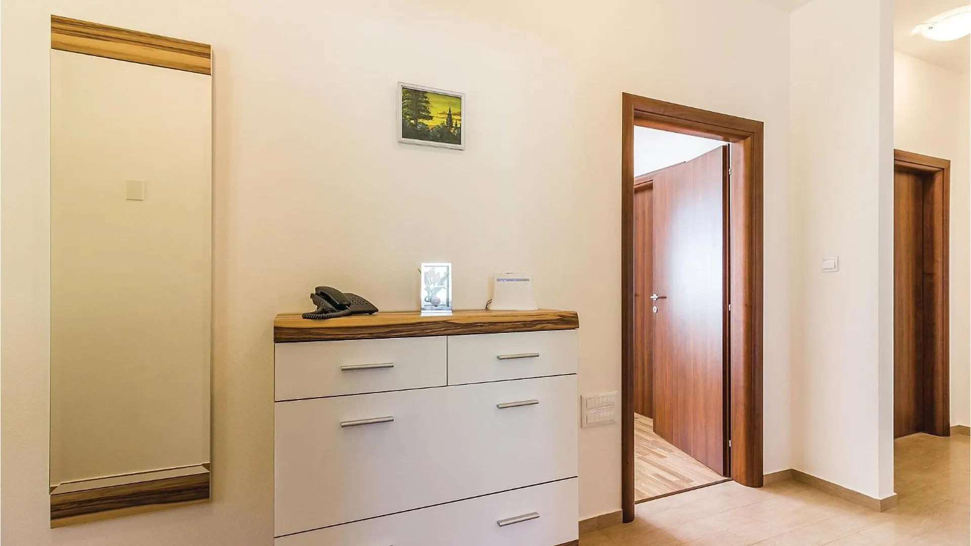 Holiday home 3 Bedroom Nice Home In Liznjan
