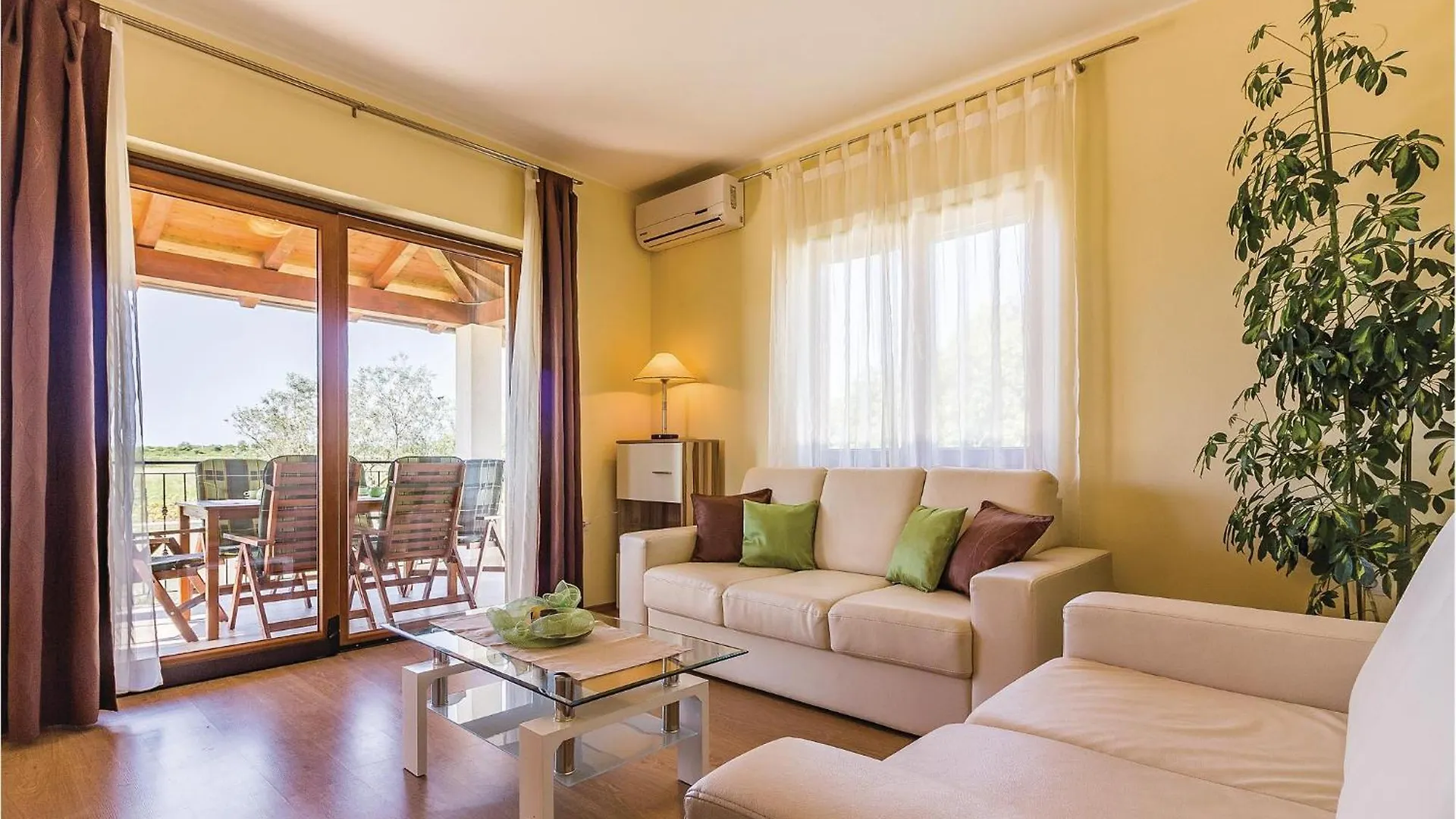 3 Bedroom Nice Home In Liznjan 0*,  Croatia