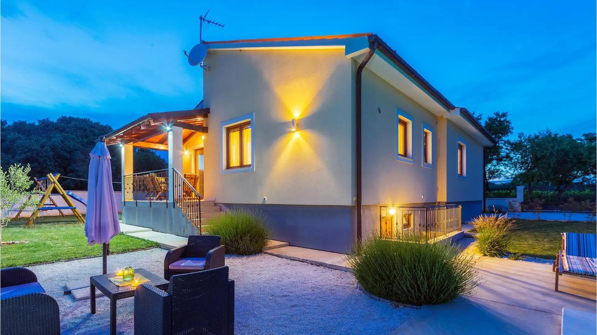 3 Bedroom Nice Home In Liznjan 0*,  Croatia