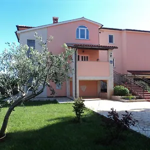 Appartamento Vera, Ližnjan
